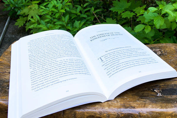 Mother of Peace: A Memoir by Hak Ja Han Moon