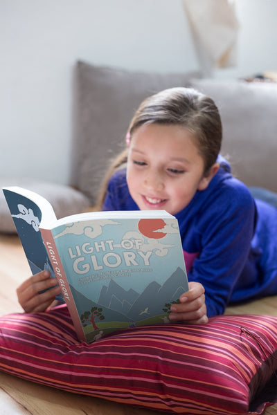Light of Glory: Children's Stories on the Early Days of the Unification Church